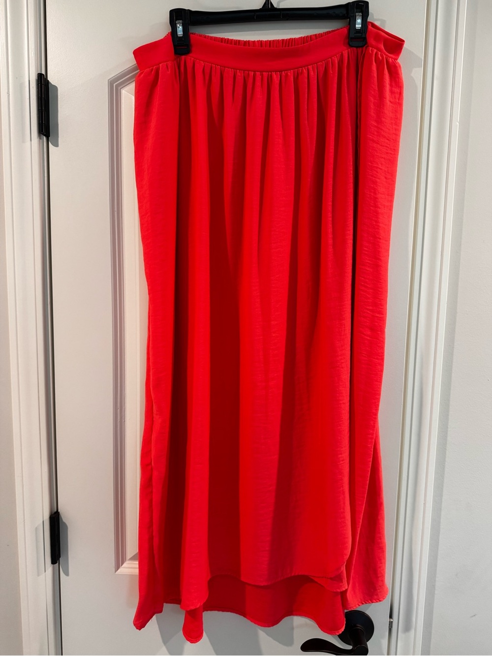 Liz Lange maternity faux wrap skirt coral size small